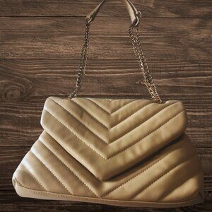 Crossbody Bag Lightweight Adjustable Chain Strap Quilted Design